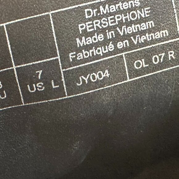 Dr. Martens Ladies size 7 heeled Boots - Picture 11 of 16
